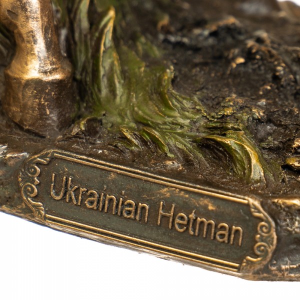 Статуэтка VERONESE Гетман Статуэтка VERONESE Гетман