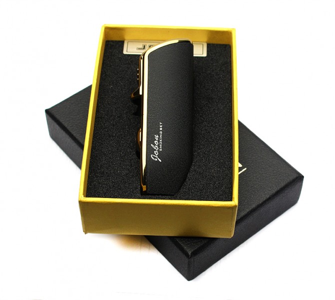 Зажигалка сигарная JOBON тройное пламя с пробойником Зажигалка сигарная JOBON тройное пламя с пробойником