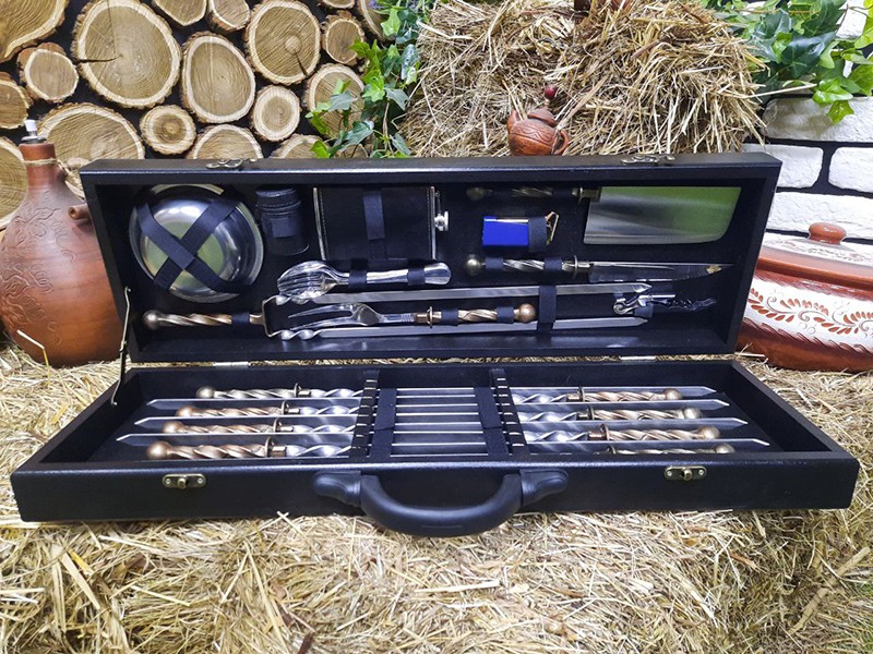 НАБІР ШАМПУРІВ З КОВАНОЮ РУЧКОЮ І КОМПЛЕКТ АКСЕСУАРІВ У КЕЙСІ НАБІР ШАМПУРІВ З КОВАНОЮ РУЧКОЮ І КОМПЛЕКТ АКСЕСУАРІВ У КЕЙСІ