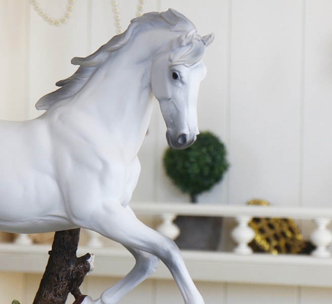 Статуетка Кінь на скаку білий 33*24*12 Статуетка Кінь на скаку білий 33*24*12