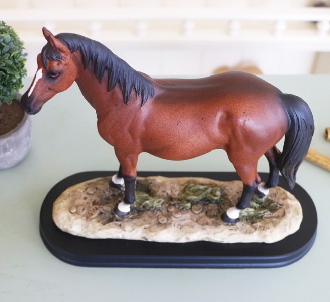 Статуетка 2626 року Кінь 22*19*9 см Статуетка 2626 року Кінь 22*19*9 см
