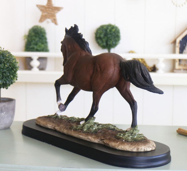 Статуетка Кінь на скаку 30*19*10 см Статуетка Кінь на скаку 30*19*10 см