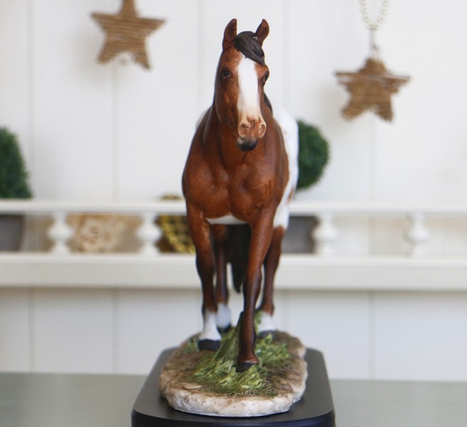 Статуетка кінь в яблуках 35*23*11,5 см Статуетка кінь в яблуках 35*23*11,5 см