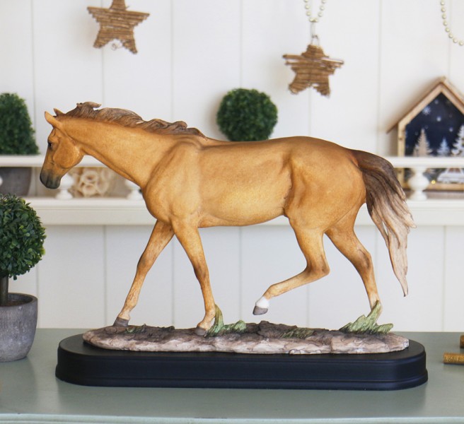 Статуетка Рудий кінь 31*22*18 см Статуетка Рудий кінь 31*22*18 см