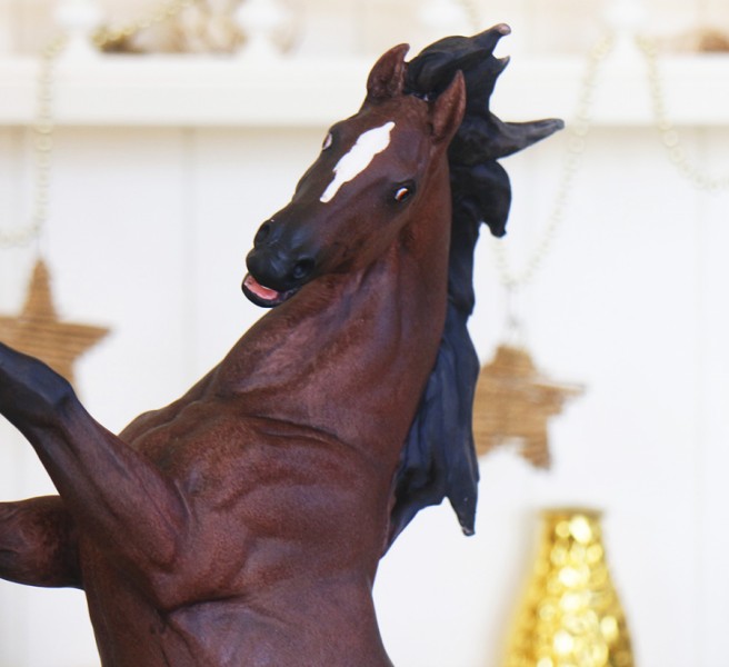 Статуетка 2026 Кінь на дибах 26.5*17*38 см Статуетка 2026 Кінь на дибах 26.5*17*38 см