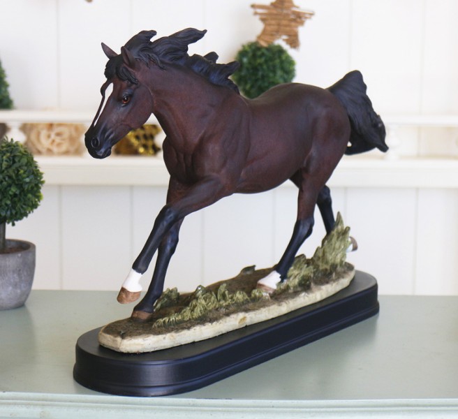 Статуетка Кінь на скаку 39*25*10 см Статуетка Кінь на скаку 39*25*10 см