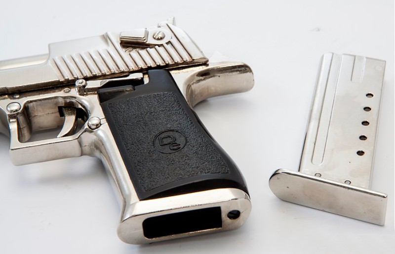 Пистолет полуавтоматический «Desert Eagle», США-Израиль, 1982 год Пистолет полуавтоматический «Desert Eagle», США-Израиль, 1982 год