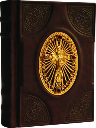 Православный молитвослов с крестом, филигранью (золото) и гранатами Православный молитвослов с крестом, филигранью (золото) и гранатами