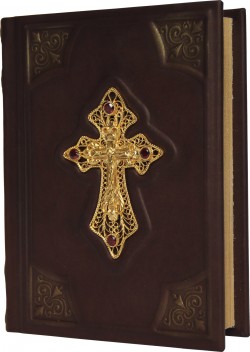 Православный молитвослов с крестом в филиграни покрытой золотом и гранатами