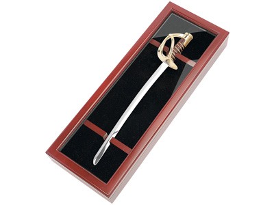 Ніж Шабля генерала Лі . Ніж Шабля генерала Лі .