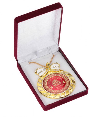 Медаль deluxe з кристалами "Любимой дочке" Медаль deluxe з кристалами "Любимой дочке"