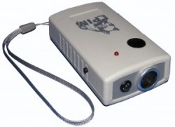 Ультразвуковой отпугиватель собак Гром Ультразвуковой отпугиватель собак Гром