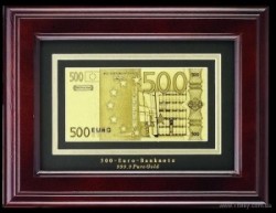 Банкнота 500 EURO в деревянной рамке