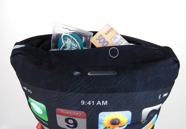 Подушка " Iphone " Подушка " Iphone "