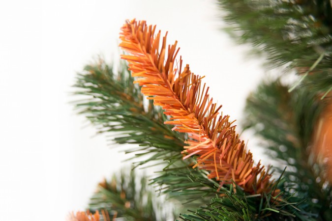 Елка хвойная Лесная красавица с шишками Елка хвойная Лесная красавица с шишками