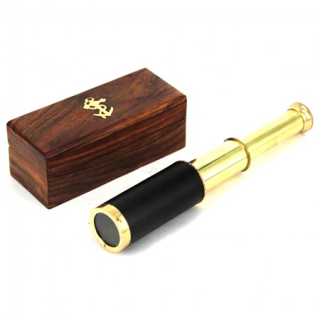 Підзорна труба NI209A у дерев’яному футлярі Підзорна труба NI209A у дерев’яному футлярі