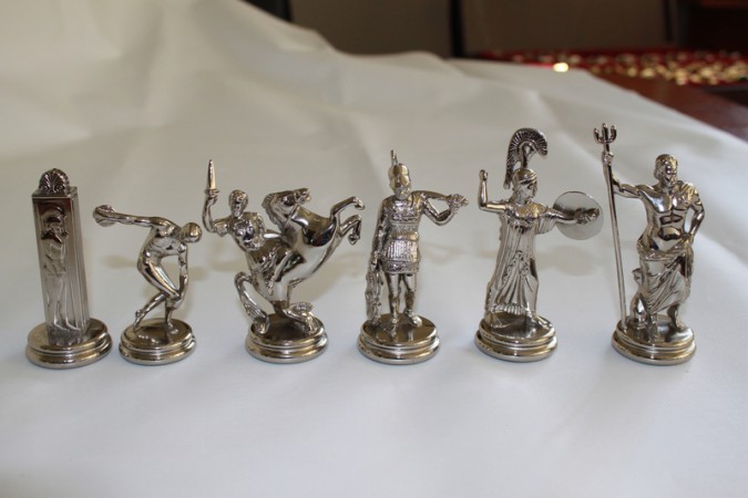 Шахи Manopoulos SK17 Шахи Manopoulos SK17