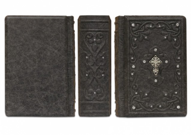 СВЯТЕ ЄВАНГЕЛІЄ (Lazuli di granito) СВЯТЕ ЄВАНГЕЛІЄ (Lazuli di granito)