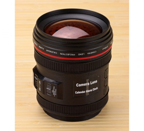 ФотоОб’єктив - годинник будильник з проектором . ФотоОб’єктив - годинник будильник з проектором .