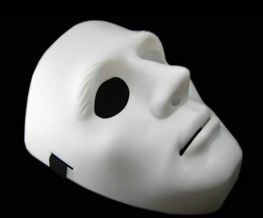 Маска JabbaWockeez (безликий) светящаяся в темноте Маска JabbaWockeez (безликий) светящаяся в темноте