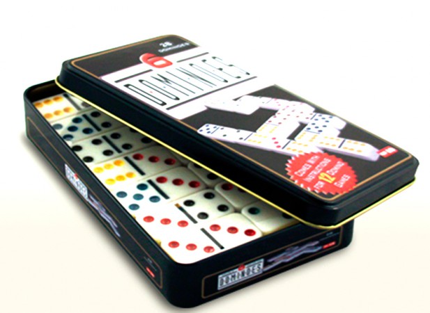 Доміно кольорове в металевій коробці Доміно кольорове в металевій коробці