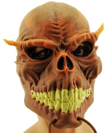 Маска резиновая Череп рогатый Маска резиновая Череп рогатый