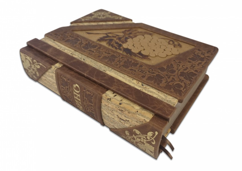 "ДОМИНЭ А." - книга про ВИНО "ДОМИНЭ А." - книга про ВИНО