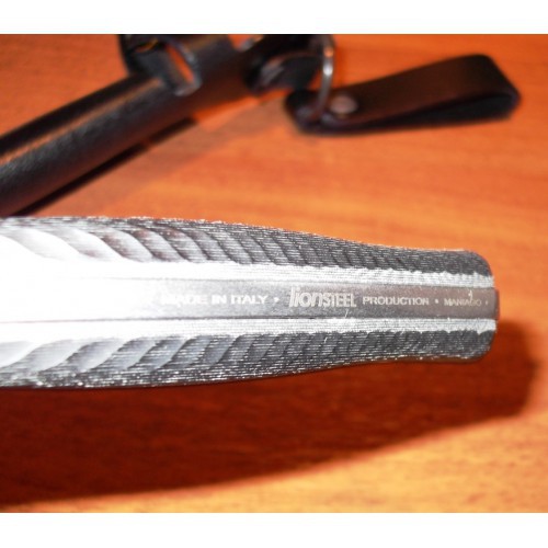 Мисливський ніж Dendra Russian Bear, Satin, мікарта . Мисливський ніж Dendra Russian Bear, Satin, мікарта .