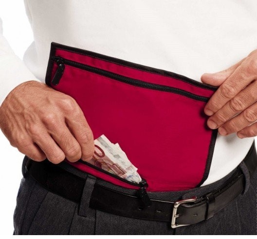 Дорожній гаманець на поясі Wenger WE6076RE, червоний Дорожній гаманець на поясі Wenger WE6076RE, червоний