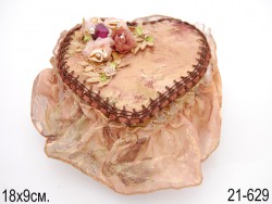 Скринька серце з квіточками Скринька серце з квіточками