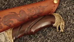 Ніж "Пітон" . Ніж "Пітон" .