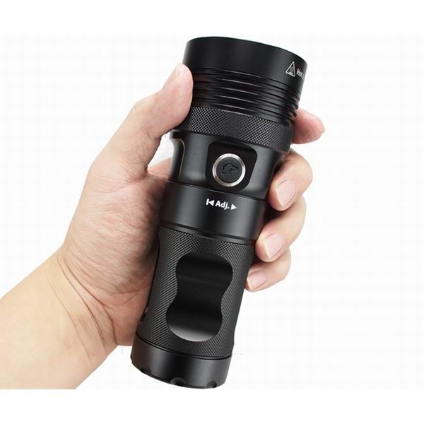 Фонарь Eagletac MX25L4 SST-90 P (2850 Lm) Фонарь Eagletac MX25L4 SST-90 P (2850 Lm)