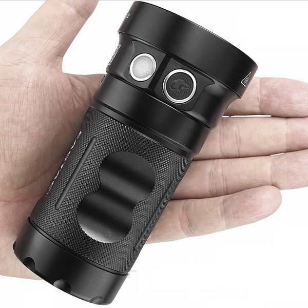 Фонарь Eagletac MX30L4XC 12*XP-G2 S2 (4800 Lm) Фонарь Eagletac MX30L4XC 12*XP-G2 S2 (4800 Lm)