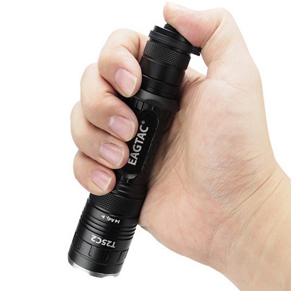 Фонарь Eagletac T25C2 XP-L V5 (1250 Lm) YRGB Kit Фонарь Eagletac T25C2 XP-L V5 (1250 Lm) YRGB Kit