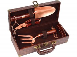 Садовий набір " Перша леді " Садовий набір " Перша леді "