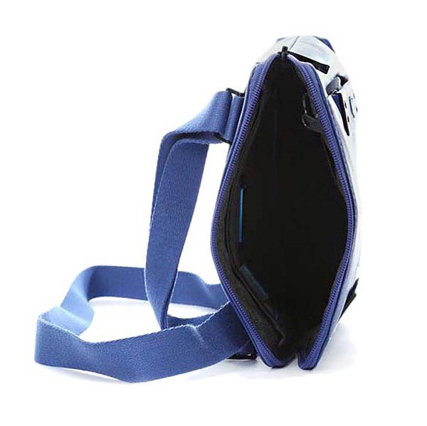 Сумка Piquadro вертикальна з фронтальною кишенею BL SQUARE/Ultramarin Сумка Piquadro вертикальна з фронтальною кишенею BL SQUARE/Ultramarin